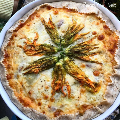 featured image thumbnail for post Tortino salato di zucchine e provola affumicata